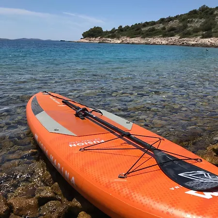 Apartment Luxury Palmview Mit Whirlpool Und Terrasse Trogir