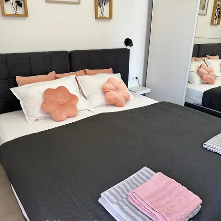 Apartman Luxury Palmview Mit Whirlpool Und Terrasse *