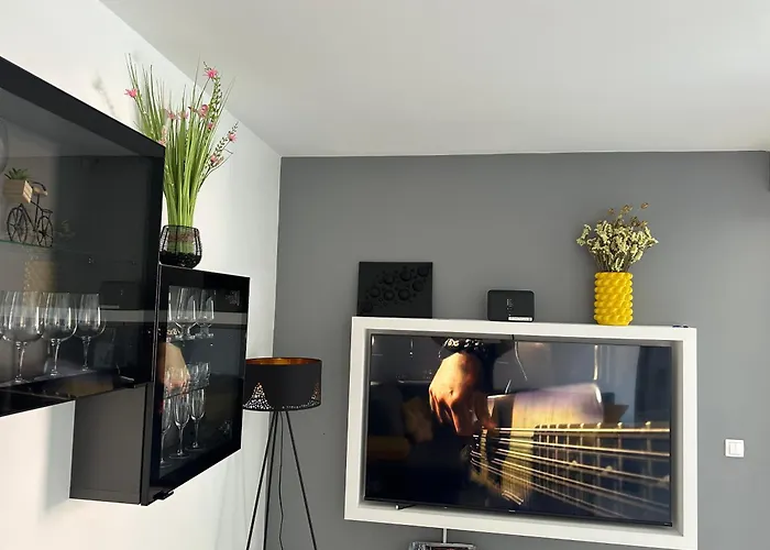 Apartment Luxury Palmview Mit Whirlpool Und Terrasse