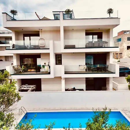 Apartman Luxury Palmview Mit Whirlpool Und Terrasse