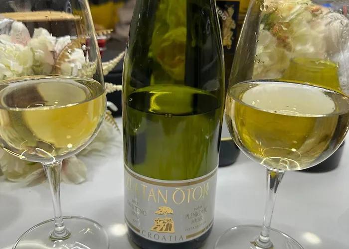 Daire Luxury Palmview Mit Whirlpool Und Terrasse Trogir