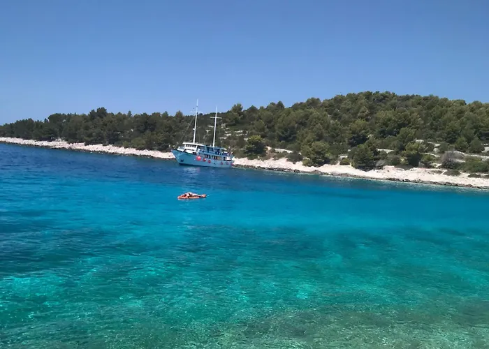 Luxury Palmview Mit Whirlpool Und Terrasse