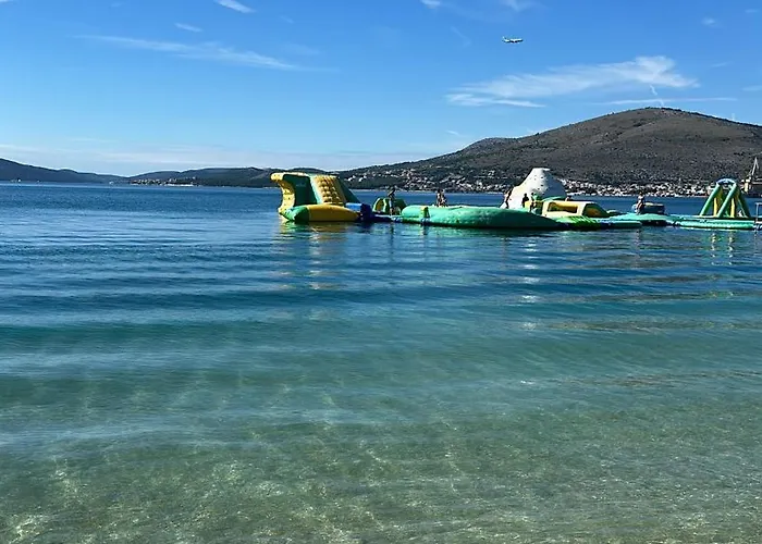 Luxury Palmview Mit Whirlpool Und Terrasse