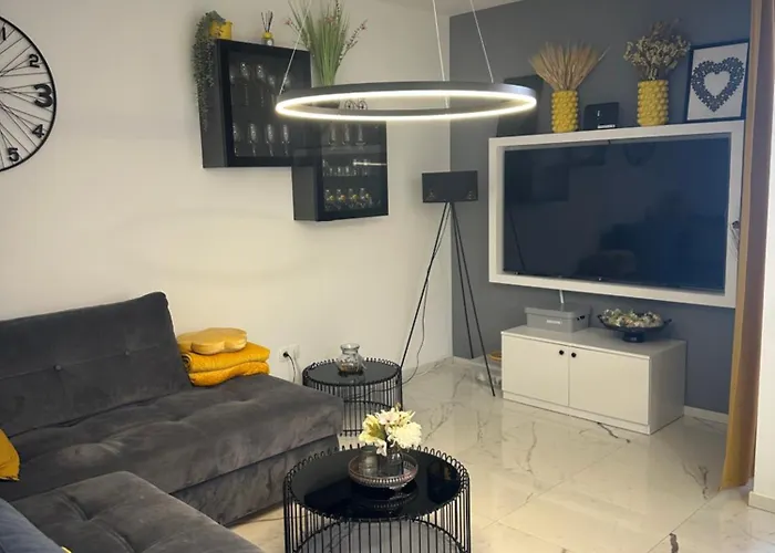 Luxury Palmview Mit Whirlpool Und Terrasse * Trogir